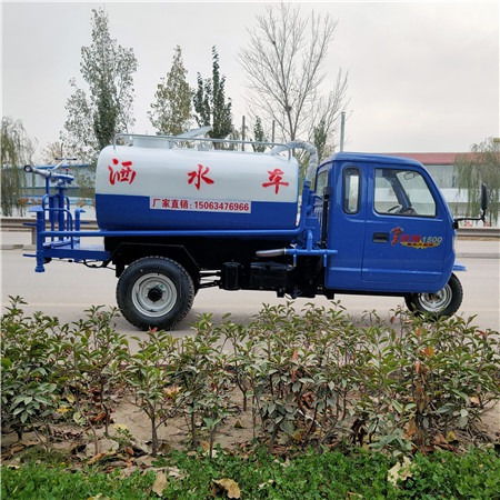 高效环保 工地新宠 解析日照2方与3方三轮洒水车及雾炮降尘车